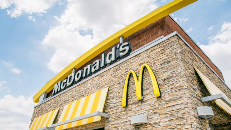 McDonald’s zaznamenal nárast tržieb a zisku za prvý štvrťrok 2024