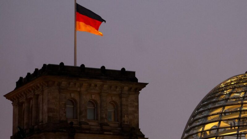 Známky hospodárskeho oživenia silnejú. Dôvera investorov v nemeckú ekonomiku je opäť lepšia, než sa očakávalo