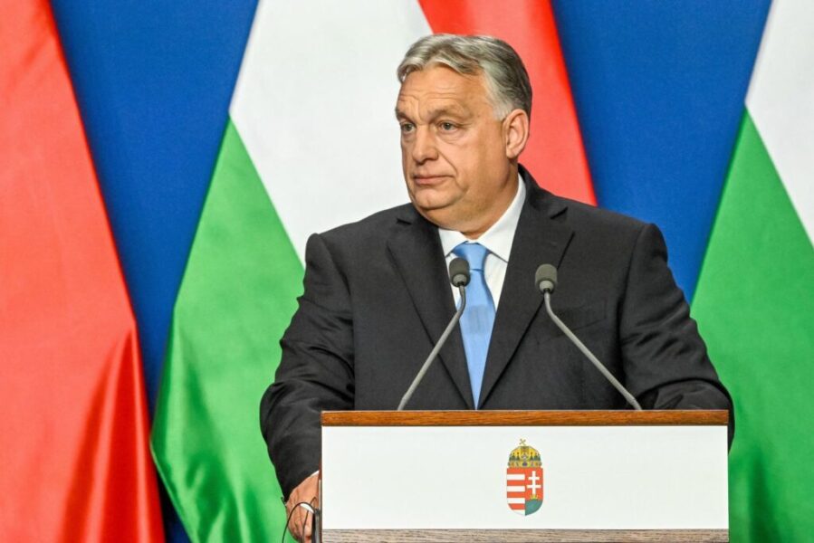 Modlíme sa za Fica, bude chýbať v najdôležitejších mesiacoch, vyhlásil Orbán