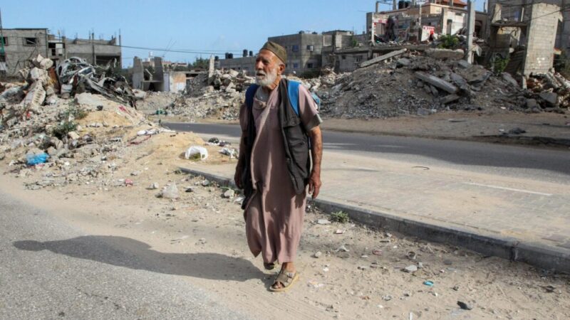 Všade sú len samé sutiny. V Gaze nie je nikde bezpečne, ani v zónach na evakuáciu civilistov, uvádza UNRWA
