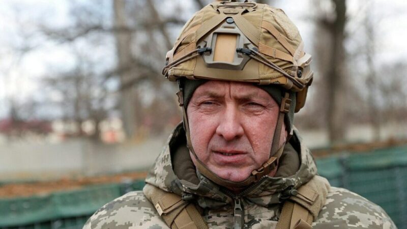Test ukrajinskej stability. Moskva využije oneskorené dodávky zbraní, myslí si šéf pozemných síl Kyjeva
