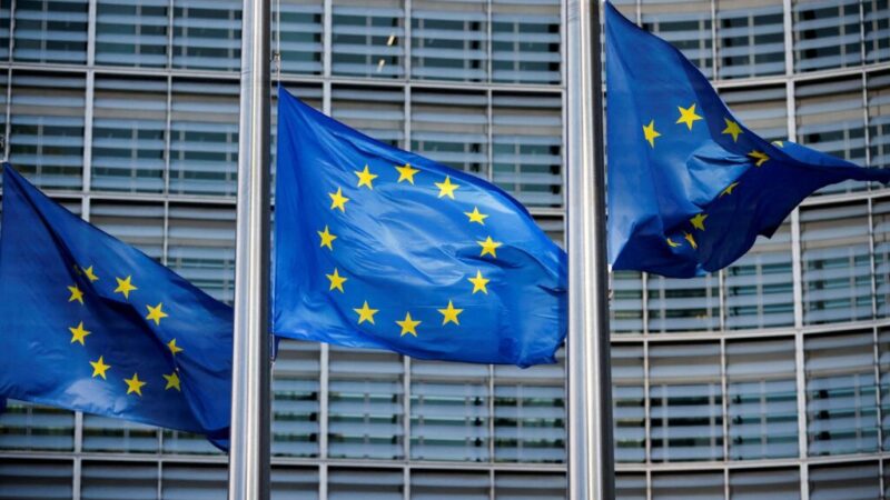 Zástupcovia štátov EÚ sa zhodli na uvalení sankcií na mediálne subjekty šíriace ruskú propagandu