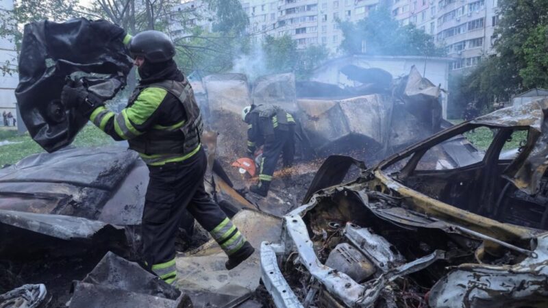 Počet ľudí zranených pri útokoch na centrum Charkova sa zvýšil na 20