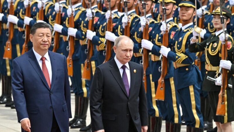Riešenie vojny na Ukrajine by malo byť politické, zhodli sa Si Ťin-pching a Putin