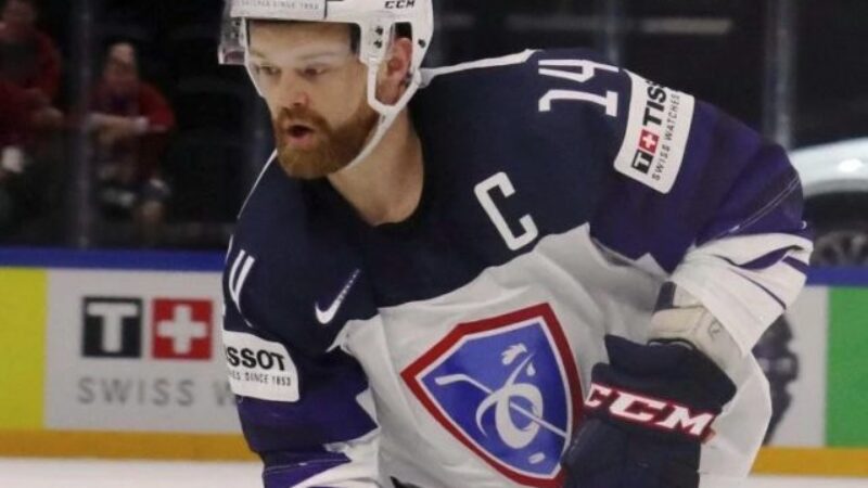 V minulosti mal stop v reprezentácii Francúzska pre pôsobenie v KHL, v Ostrave však Stéphane da Costa hrá a zbiera body