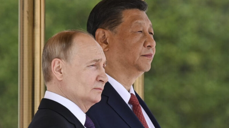 Rozhodujúcim podporovateľom ruskej vojny proti Ukrajine je Čína. Komuniké schválilo 32 lídrov NATO