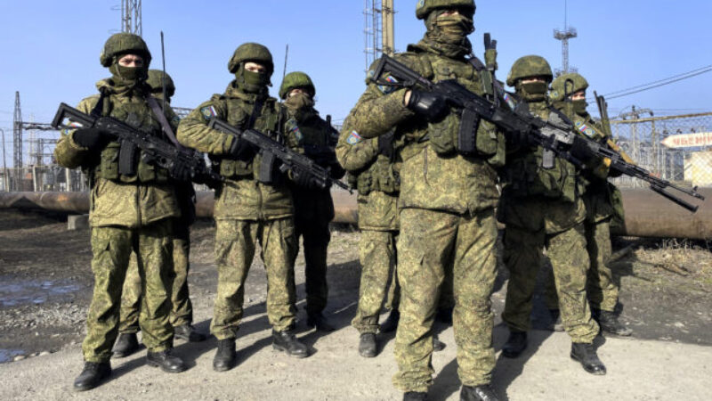 Väčšina Rusov by podporila ukončenie vojny „tento týždeň“, ale iba pod podmienkou ponechania si okupovaných území