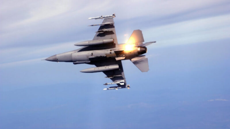 Holanďania už vycvičili desať ukrajinských vojakov na údržbu stíhačiek F-16