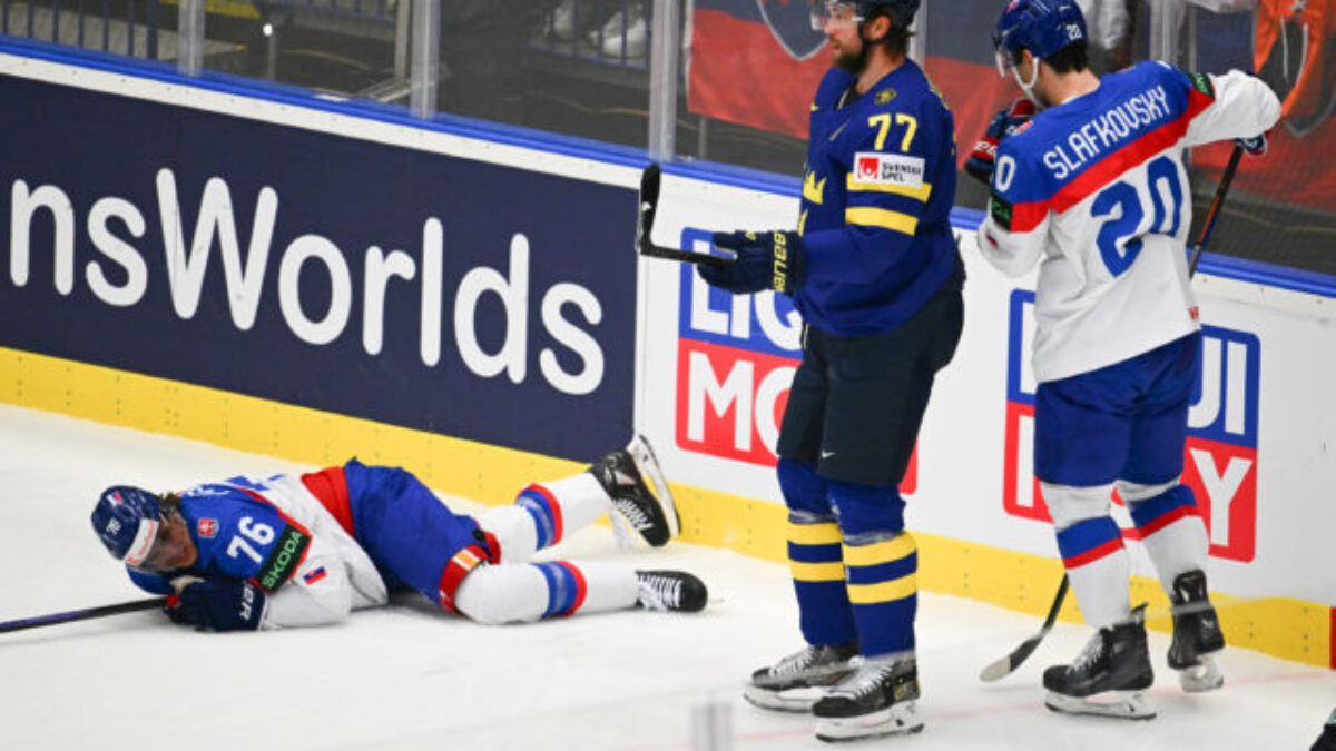 Koncepcia sa podľa Pardavého po góle na 0:3 rozsypala, plány Slovákov naštrbilo aj zranenie Pospíšila (video+foto)