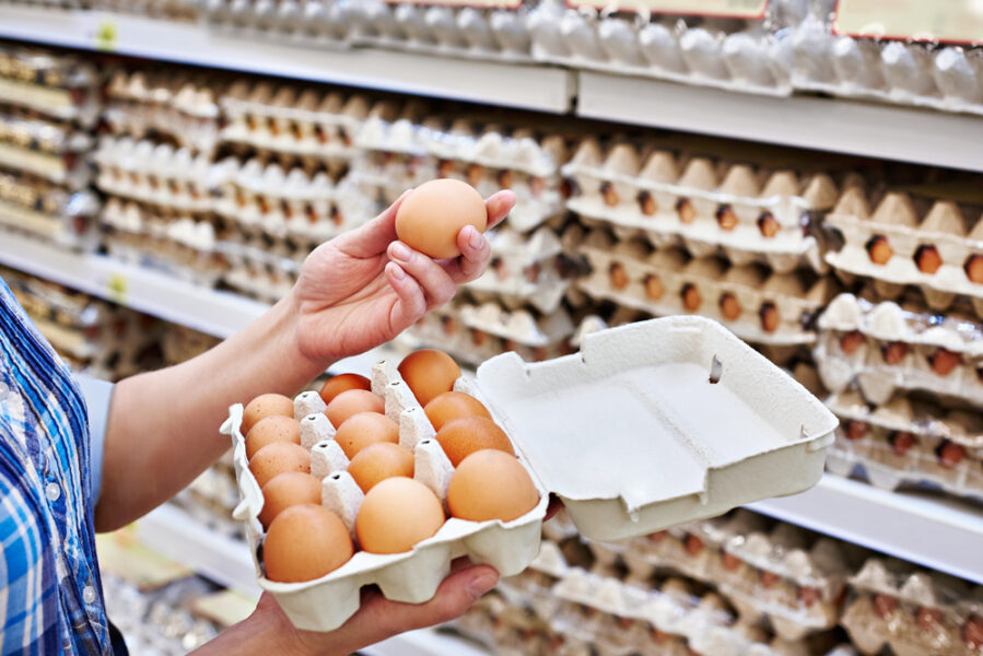 Ako dlho sú vajcia vhodné na konzumáciu? Po tomto dátume neriskujte. Môžete sa otraviť