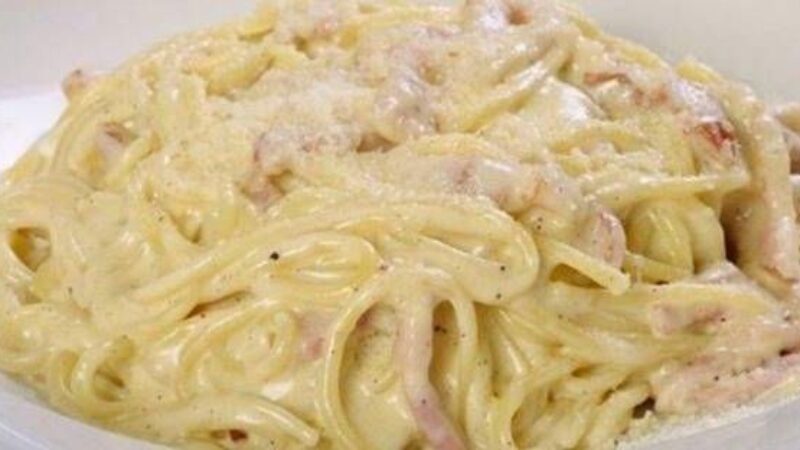Bleskové špagety s kyslou smotanou: Doma sme si ich doslova okamžite zamilovali!