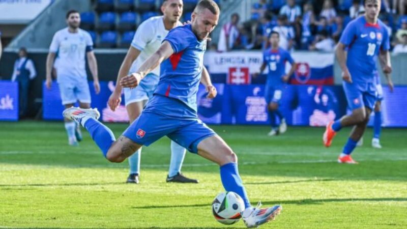 Slováci v príprave na ME vo futbale zdolali výber San Marína 4:0, víťazný gól strelil debutant Rigo (video)