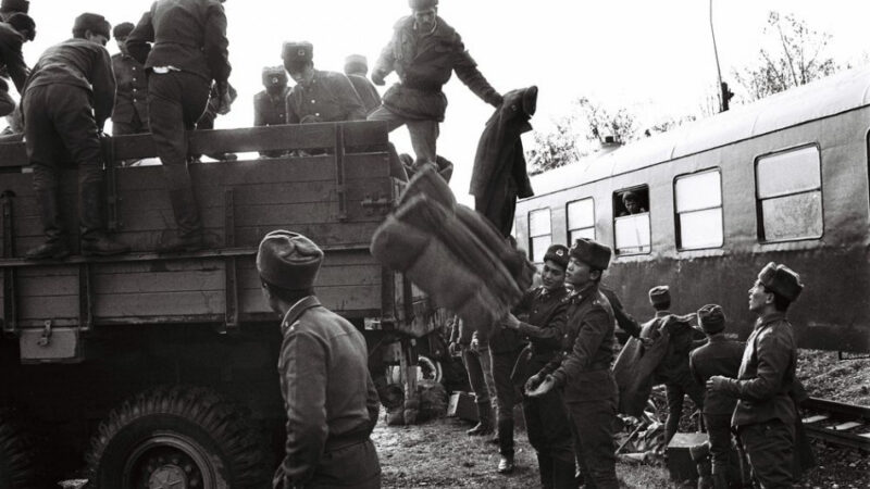 Pripomíname si výročie odchodu posledného vlaku so sovietskymi vojakmi z Československa