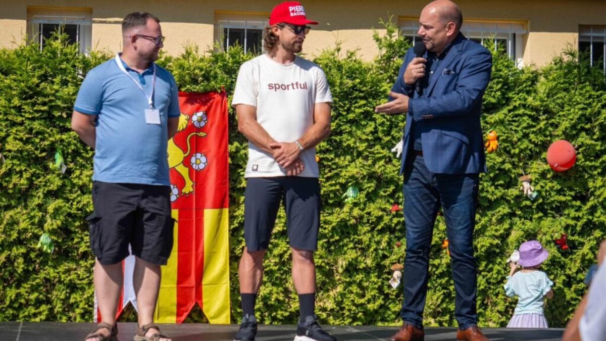 PRETEKY OKOLO SLOVENSKA ODPREZENTUJÚ KRÁSY KRAJINY A PRINESÚ SKVELÉ ŠPORTOVÉ VÝKONY 
 
Už dnes odštartuje 68. ročník cyklistických pretekov Okolo Slovenska….