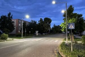 Nové osvetlenie prechodu pre chodcov na Ul. SNP: Bezpečnosť predovšetkým