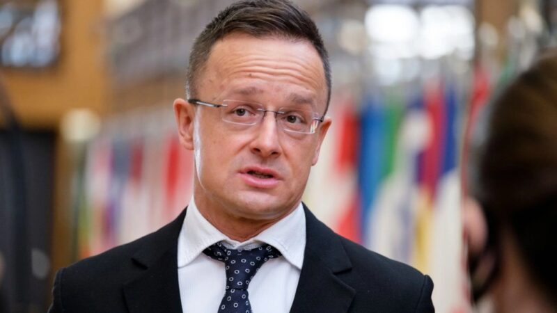 Maďarsko bude pokračovať v mierovej misii na urovnanie ukrajinskej krízy