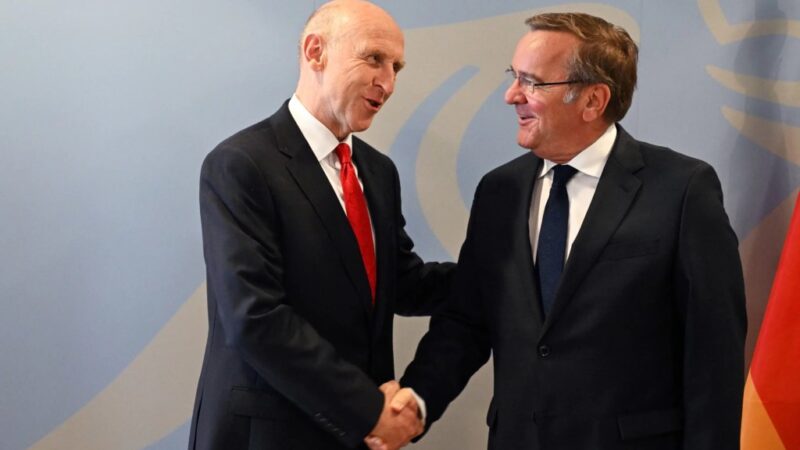 V Európe bol podpísaný nový obranný pakt: „Toto je len začiatok“