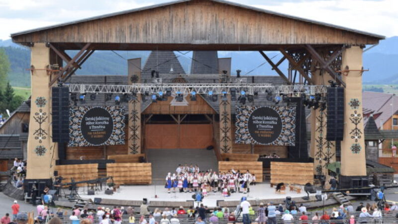 Na najväčšom slovenskom folklórnom festivale vo Východnej sa predstaví aj stovka účinkujúcich z Košického kraja