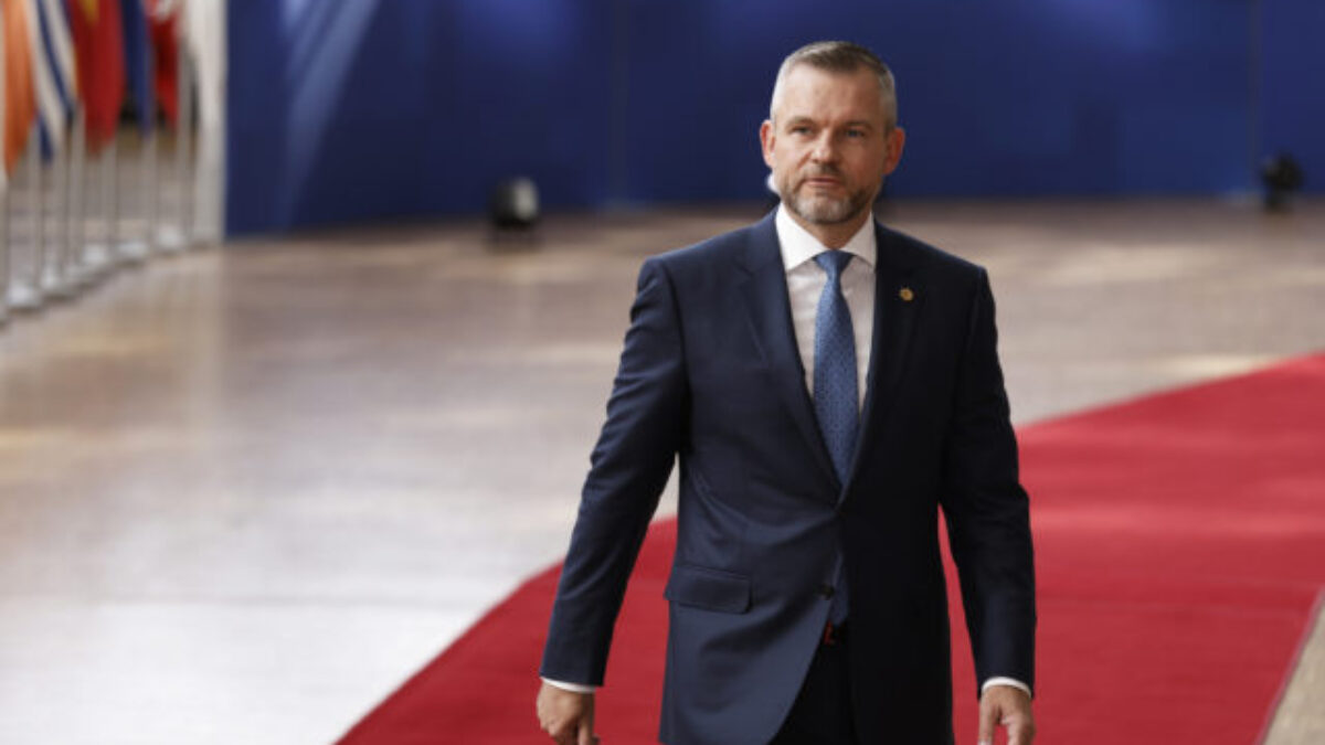 Prezident Peter Pellegrini vymenoval troch nových členov Súdnej rady