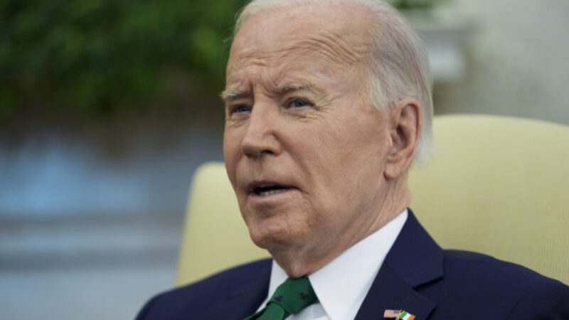 Biden: Ukrajinská ofenzíva v Kursku predstavuje pre Putina skutočnú dilemu