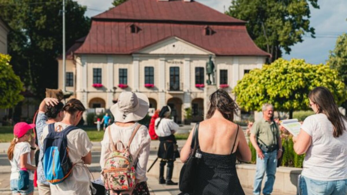 Brezno odkrýva svoje tajomstvá počas komentovaných prehliadok