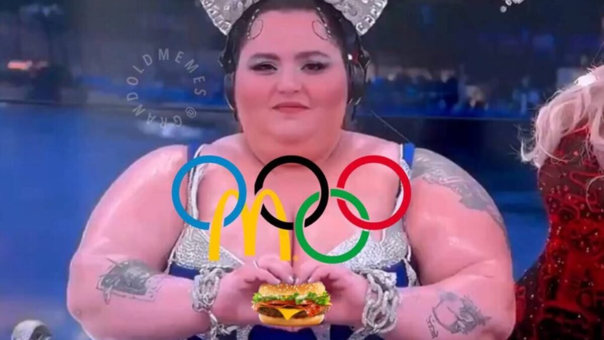 Paríž: olympijský oheň nesú transvestiti