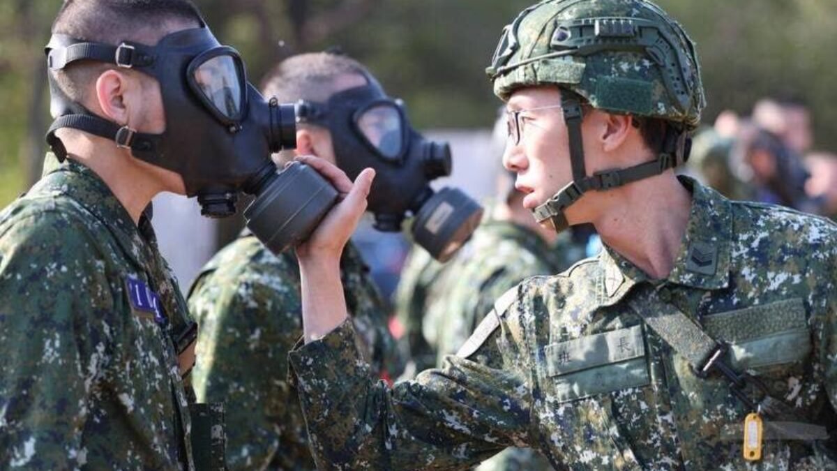 Taiwanská armáda preberá “najlepšie” postupy z vojny na Ukrajine a v pásme Gazy
