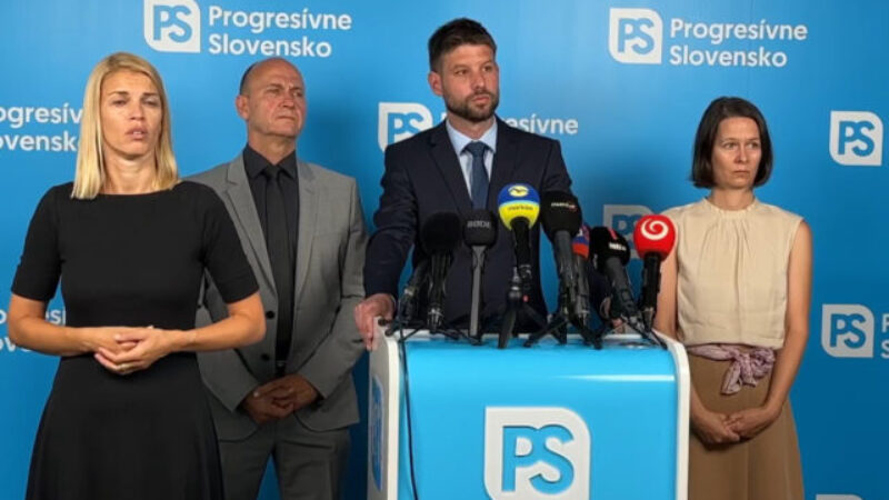 Vyšetrovanie atentátu na premiéra Fica je netransparentné, podľa Šimečku je poznačené únikmi informácií (video)