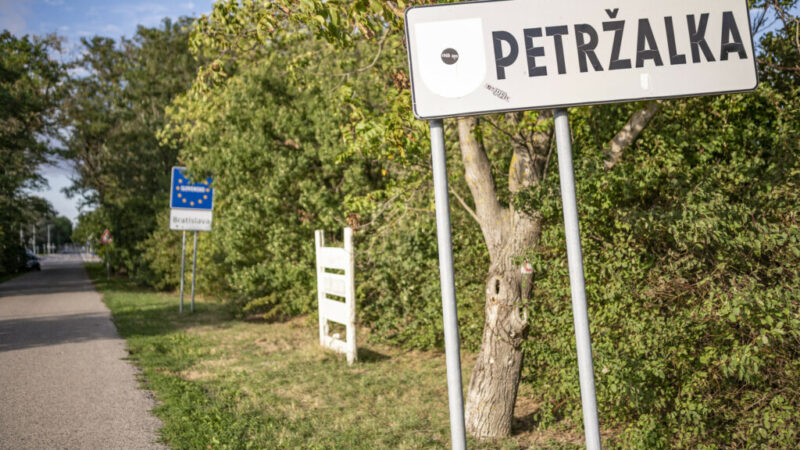 Pridajte sa k nám na jedinečný cyklovýlet po stopách Železnej opony, ktorý začína geocachingovou hrou o Hartmutovi Tautzovi