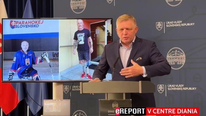 Robert Fico: Šimečka strelil 4 capov, ale ani jedného jeleňa