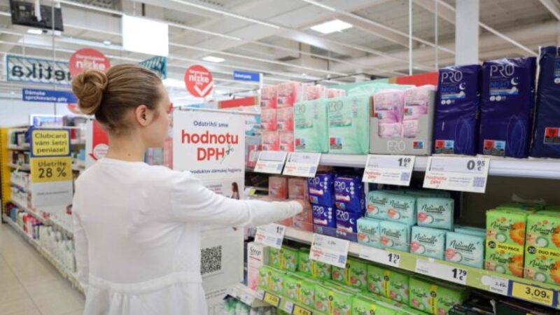 Tesco pokračuje v boji proti menštruačnej chudobe: Slovenky ušetrili už 30-tisíc eur