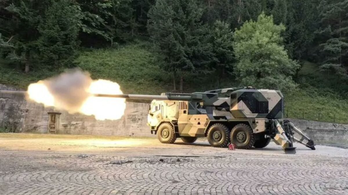 Malajzia si pravdepodobne vybrala slovenské samohybné kanónové húfnice EVA M2