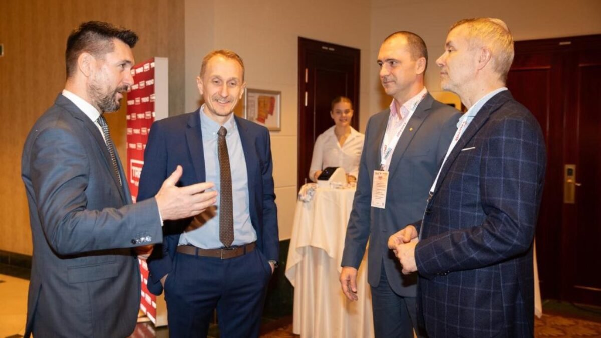 Richard Takáč: O OBCHODNÝCH TRENDOCH

Na konferencii s obchodníkmi som zdôraznil, že agrorezort v prvom rade podporuje slovenské potraviny. Spotrebitelia žiadajú kvalitné,…
