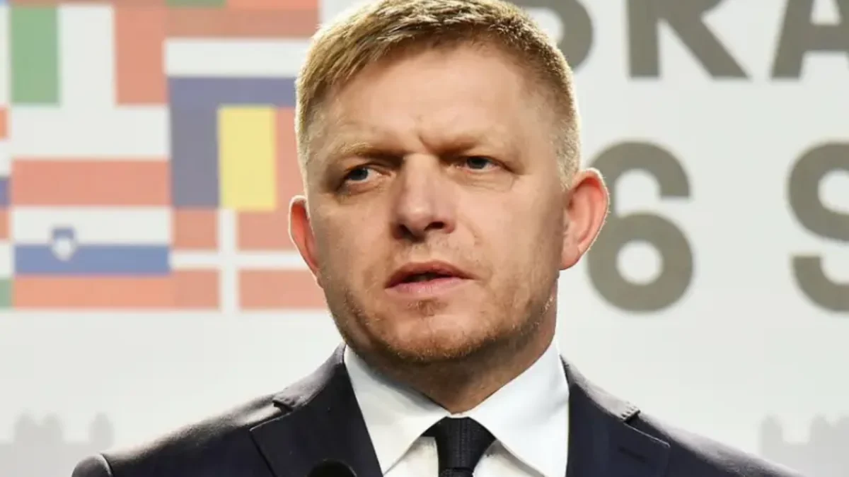 Slovenský premiér: Západ rozdelí Ukrajinu, ako rozdelil Československo v roku 1938