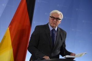 Nemecký prezident Frank-Walter Steinmeier podpísal dodatky k ústave s cieľom zvý...