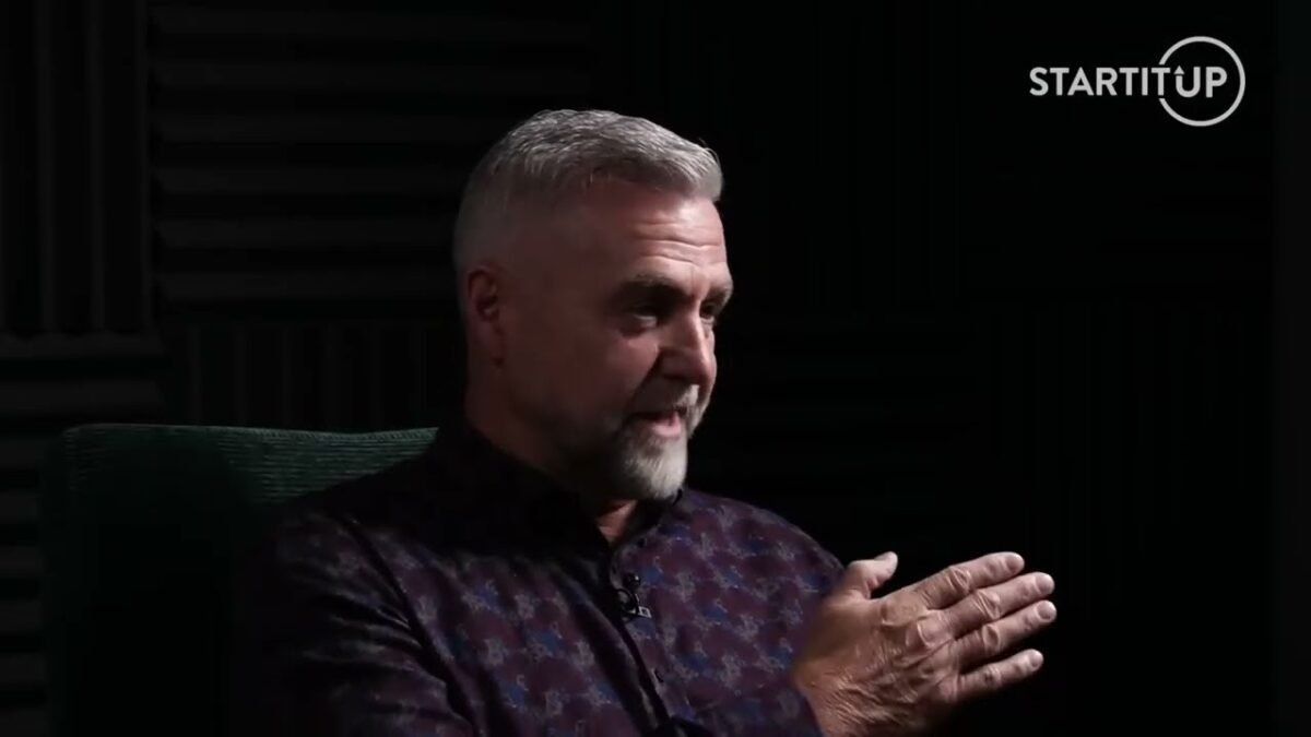 T. GAŠPAR: OPOZÍCIA ROZDEĽUJE SPOLOČNOSŤ A NIČÍ SLUŠNOSŤ V POLITIKE