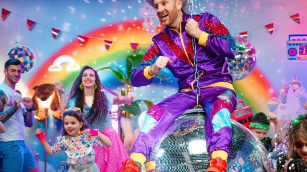 Zabudnite na Miley Cyrus, štafetu preberá Miro Jaroš – VIDEO, FOTO