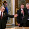 Fico hovoril s Putinom aj o svojom pláne postaviť na Slovensku pomník sovietskem...