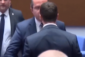 Bulharskí zákonodarcovia sa pobili v parlamente po tom, čo EÚ schválila vstup do...