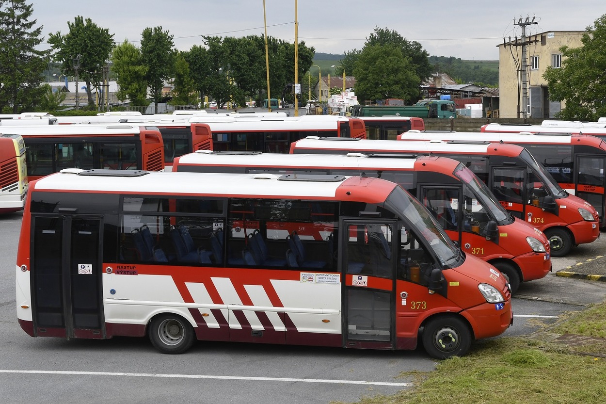 Elektrické midibusy dorazili do Prešova
