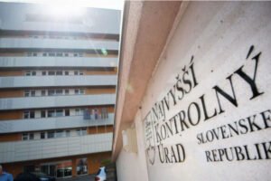 Samosprávy majú problém s nedostatočným vymáhaním daňových nedoplatkov, vyplýva ...