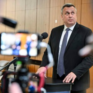 Primárnym cieľom návrhu SNS je odstránenie diskutujúcich z diskusií pod článkami...