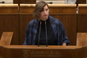 Šimkovičová dehonestuje post ministerky kultúry. Chýba jej odbornosť aj predošlé...
