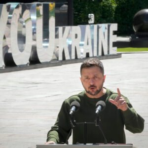 Zelenskyj okomentoval pohŕdavý postoj Fica k zbierke na muníciu pre Ukrajinu a d...