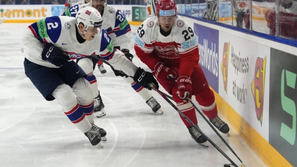 MS v hokeji: Nóri porazili Dánov, brankár Haukeland neinkasoval ani raz