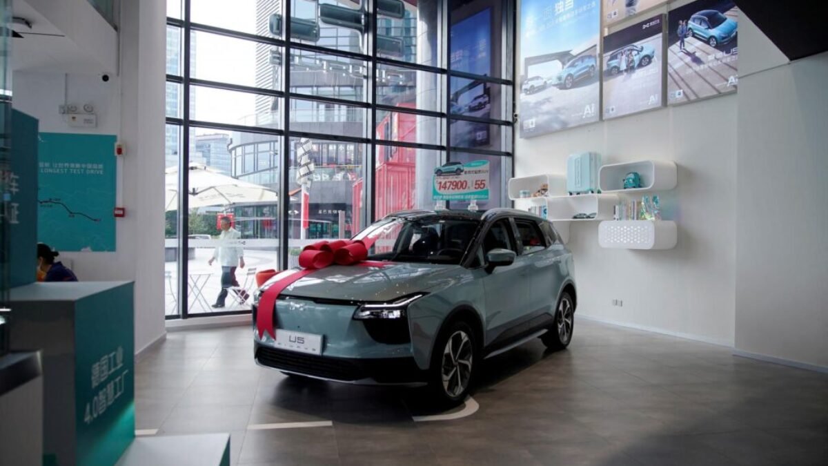 Obchodná vojna s Čínou by poškodila automobilový priemysel Slovenska, upozorňuje asociácia SEVA