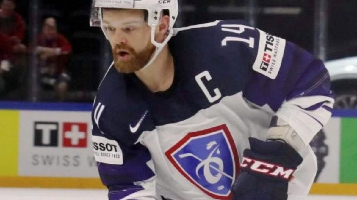 V minulosti mal stop v reprezentácii Francúzska pre pôsobenie v KHL, v Ostrave však Stéphane da Costa hrá a zbiera body