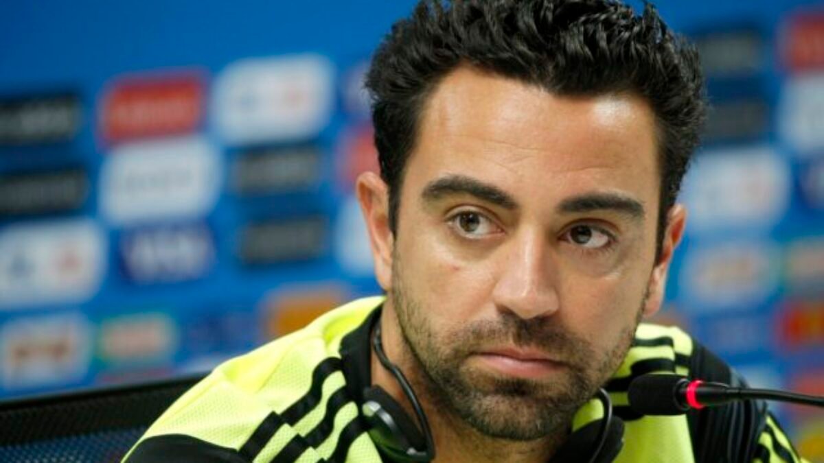 Tréner Xavi Hernández poprel špekulácie médií. Šíria sa správy o jeho prepustení z FC Barcelona