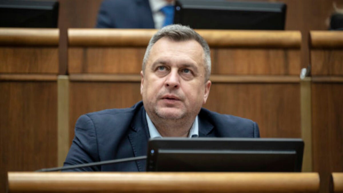 Danko vyzýva opozíciu k snahám zorganizovať mierový samit. Oni môžu dohodnúť Zelenského, my zas Putina
