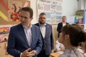 Nedôveryhodná „návšteva“ Ódora a štátneho tajomníka MV SR Královiča ...
